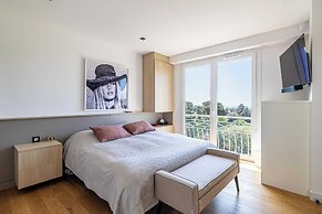 Modern Flat With sea View - AC- 2br- 4P - Cannes