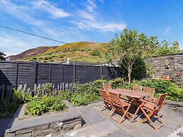 Glan yr Afon