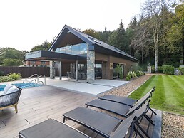 Forest Lodge