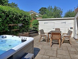 Cottage in Devon With Private Hot Tub