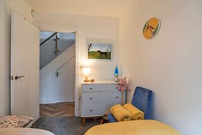 Coach House by Holcombe Beach & Coastal Path
