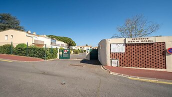Apartment in Agde for Four Guests