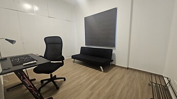 92 NIC - Stay Hydra Comfort Apartment