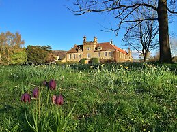 Cottage in North York Moors With Scenic Trails