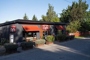 Benger Garden Cafe & Chalets