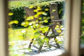 Charming Holiday Cottage in Wirthypool, No Deposit