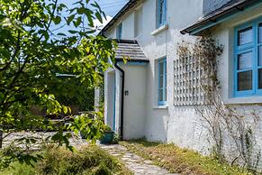 Charming Holiday Cottage in Wirthypool, No Deposit