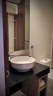 Super Cute Flat on 5th Ave in PdC Steps From Beach
