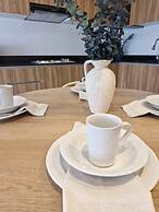 Super Cute Flat on 5th Ave in PdC Steps From Beach