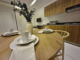 Super Cute Flat on 5th Ave in PdC Steps From Beach