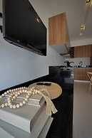 Super Cute Flat on 5th Ave in PdC Steps From Beach