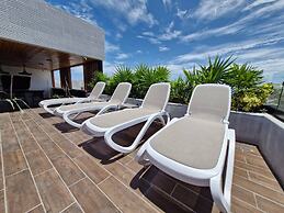 Super Cute Flat on 5th Ave in PdC Steps From Beach