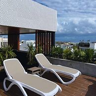 Super Cute Flat on 5th Ave in PdC Steps From Beach