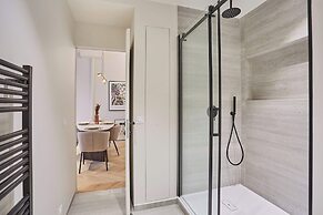 Superb AC Apartment Center of Paris