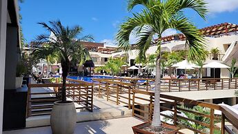 Very Good Vibes Apartmen in Pdc, Steps From Beach