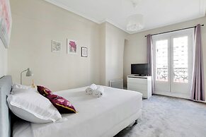 Bright Apartment - 2br-4p - Belleville