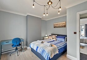 Cottage in Devon Near Tarka Trail & Beaches