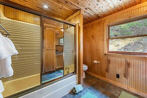 Heart Soul Log Cabin Sanctuary w Walking Trails