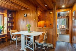 Heart Soul Log Cabin Sanctuary w Walking Trails