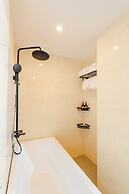 SIN OAE HOTEL