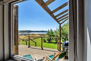 Lodge in Cornwall With Widemouth Bay Views