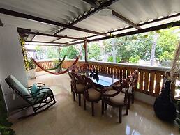 Hotel Mucho Lo Bueno