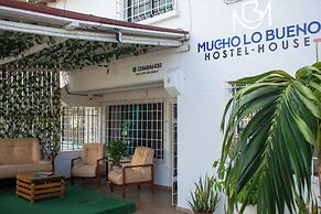 Hostel Mucho Lo Bueno