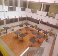 Hotel St Thomas International Centre