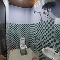 Aditya Guest House And Restaurant