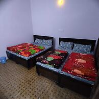 Aditya Guest House And Restaurant