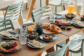Athera  Suites  Mykonos