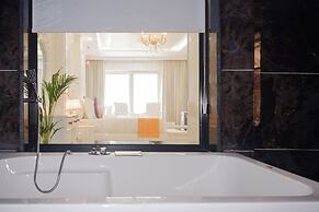 Sterling Kastoori Rudraprayag