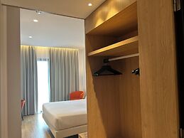 Hotel Chi