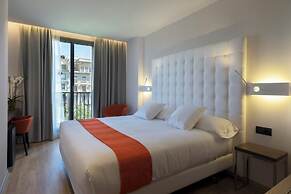 Hotel Chi