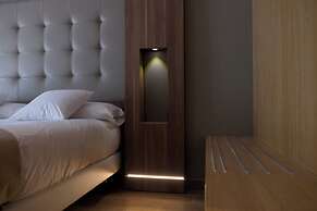Hotel Chi