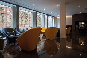Hotel Chi