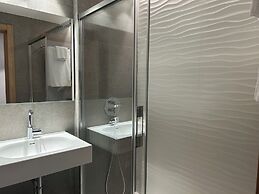 Hotel Chi