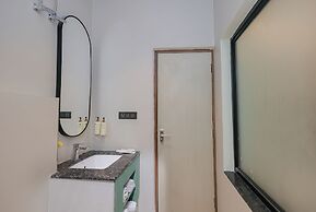 Hotel ECKO Tapovan by the Ganges