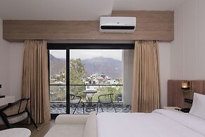 Hotel ECKO Tapovan by the Ganges