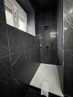 HLH - Luxus Familiensuite mit Terrasse