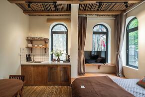 Amazing French VILLA Hoan Kiem Lake