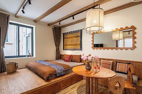 Amazing French VILLA Hoan Kiem Lake