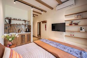 Amazing French VILLA Hoan Kiem Lake