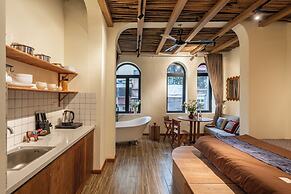 Amazing French VILLA Hoan Kiem Lake