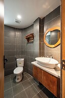 Amazing French VILLA Hoan Kiem Lake