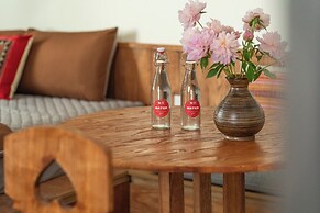 Amazing French VILLA Hoan Kiem Lake