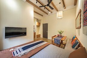 Amazing French VILLA Hoan Kiem Lake