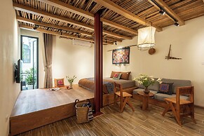 Amazing French VILLA Hoan Kiem Lake