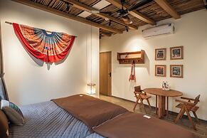 Amazing French VILLA Hoan Kiem Lake