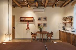 Amazing French VILLA Hoan Kiem Lake